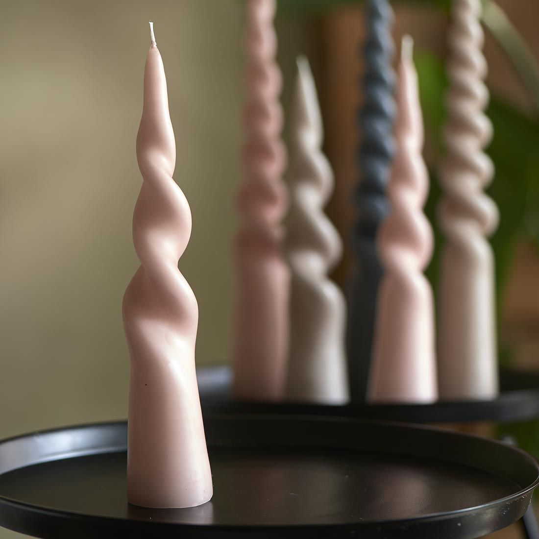 Świeca Twisted Cone Candle Pink 25 cm