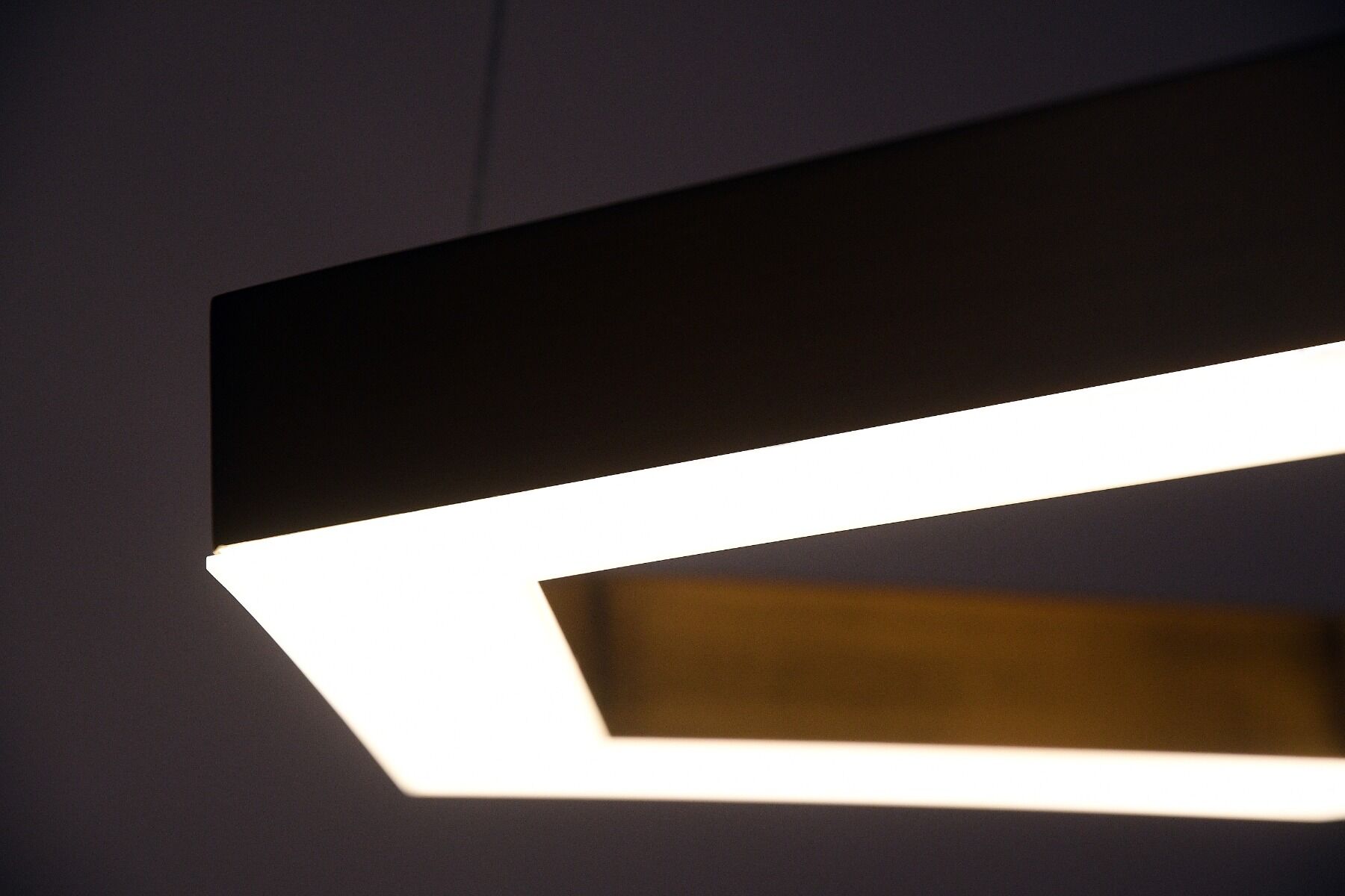 Lampa wisząca Hex LED M śr. 60 cm