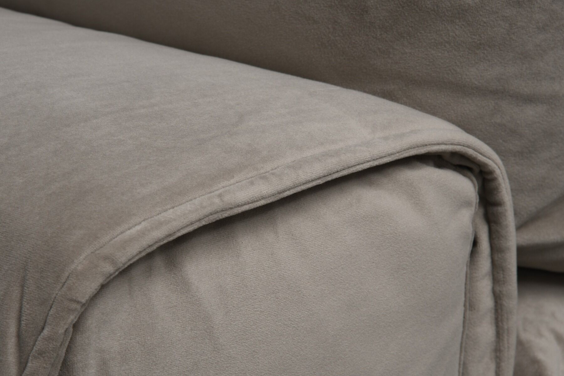 Sofa narożna Cobra 2 z otomaną prawą 303x292x72 cm