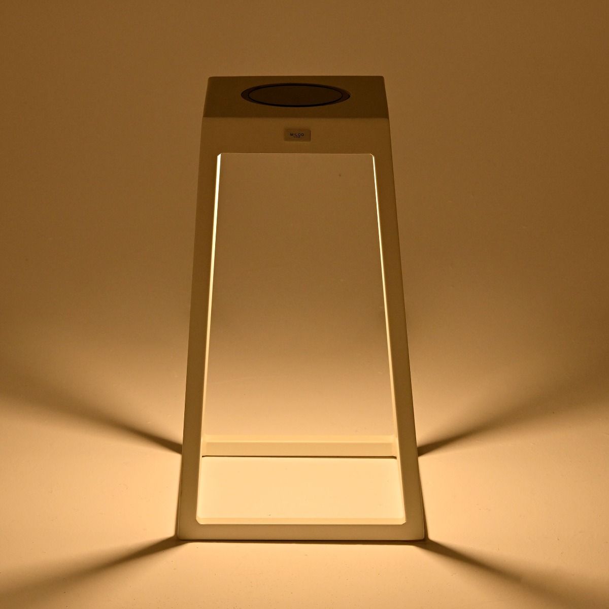 Lampa ogrodowa solarna L Helio biała aluminium 35x35x60 cm Miloo Home